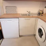 Les Loges De Vero - Rdc - Parking Prive - Garage Velo Moto - Neuf - Classe 3 Etoiles - 5 Couchages - 2 Ch - 1 Canape Conv - Wifi - Clim - Boulangerie Et Petite Restauration A Prox - A 5 Mn Du Centre De Verdun - Gere Par Presta Zen Services 아파트