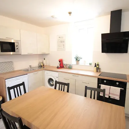 Appartement Les Loges De Véro - Rez-de-chaussée - Parking Privé - Garage Vélo Et Moto - Neuf - Classé 3 étoiles - 5 Couchages - 2 - 1 Canapé Convertible - Wifi - Climatisation - A 5 Mn Du Centre De Verdun - Géré Par Presta-zen'services Thierville-sur-Meuse