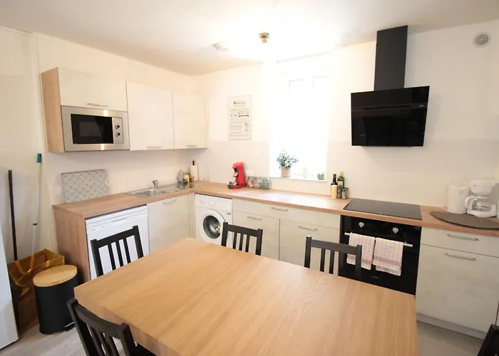 Appartement Les Loges De Véro - Rez-de-chaussée - Parking Privé - Garage Vélo Et Moto - Neuf - Classé 3 étoiles - 5 Couchages - 2 - 1 Canapé Convertible - Wifi - Climatisation - A 5 Mn Du Centre De Verdun - Géré Par Presta-zen'services Thierville-sur-Meuse