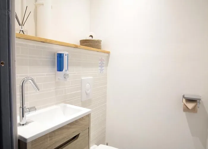 Apartmán Les Loges De Vero - Rez-De-Chaussee - Parking Prive - Garage Velo Et Moto - Logement Neuf - Classe 3 Etoiles - 5 Couchages - 2 Chambres - 1 Canape Convertible - Wifi - Climatisation - A 5 Mn Du Centre De Verdun - Gere Par Presta-Zen'Services